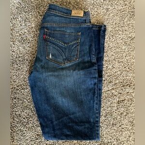 listing-status-banner